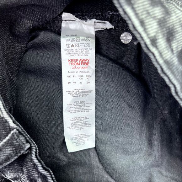 BoohooMAN Relaxed Rigid Extreme Ripped Tinted Denim Jorts‎ In Mid Grey Size 30 - Picture 8 of 12